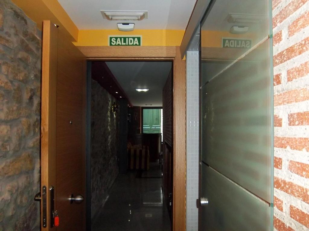 Apartamentos Entrepalacios Авілес Номер фото